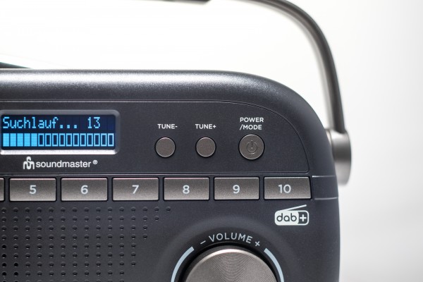 Soundmaster DAB+/UKW-RDS Radio mit Senderspeichertasten Tägliche Deals
