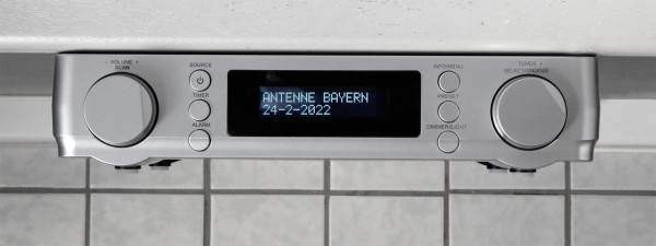 Soundmaster Küchenunterbauradio mit DAB+/UKW, LED-Arbeitsplatzbeleuchtung Bis zu 50% Rabatt