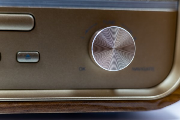 Soundmaster Stereo Musikcenter mit DAB+/UKW, CD/MP3, USB, Bluetooth®, Farbdisplay Räumungsverkauf