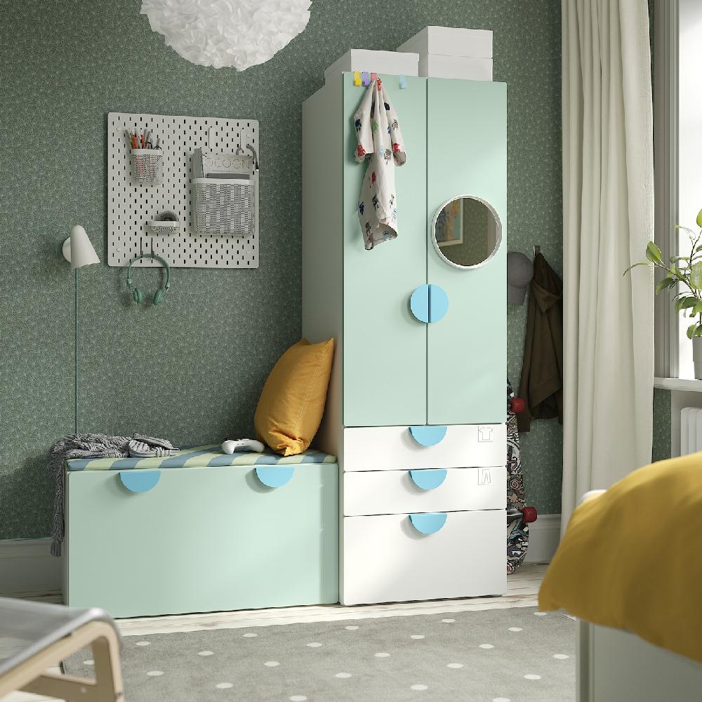 IKEA SMÅSTAD / PLATSA Aufbewahrungskombi weiß hellgrün/mit Bank 150x57x181 cm Exklusive Angebote
