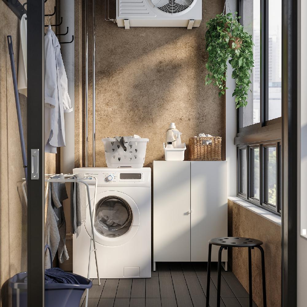 IKEA JOSTEIN Regal mit Türen drinnen/draußen/weiß 61x44x90 cm Verkauf