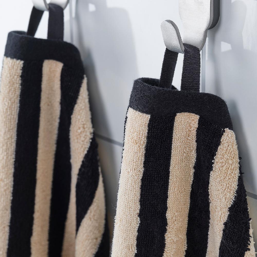 IKEA SLÅNHÖSTMAL Badetuch schwarz/hellbeige gestreift 70x140 cm im Angebot
