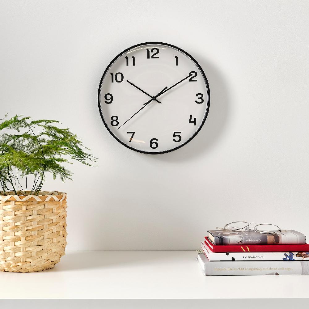 IKEA PLUTTIS Wanduhr schwarz 28 cm Zeitbegrenzte Promotion