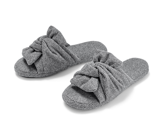 tchibo Hausschuhe online bestellen bei Tchibo 671038 Black Friday Preise