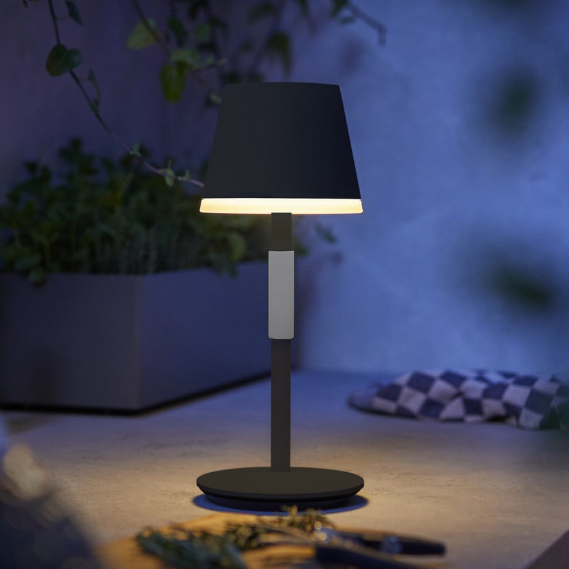 lampenwelt Philips Hue Go LED-Tischleuchte mit Schirm schwarz