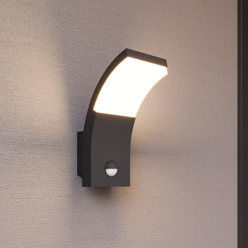 lampenwelt Lucande LED-Außenwandleuchte Timm Sensor 20cm grau IP54