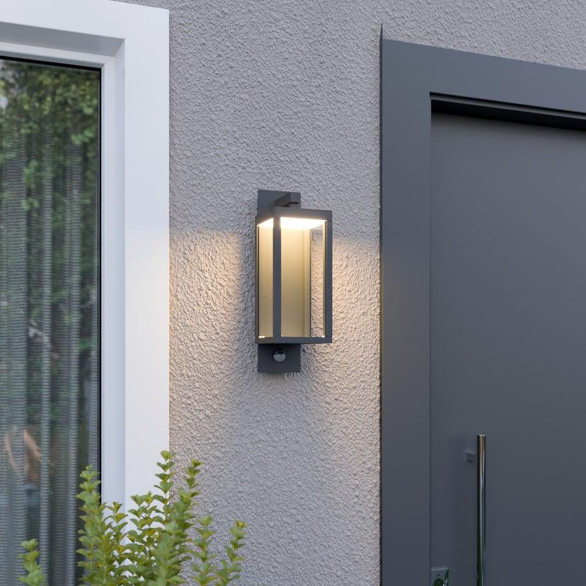 lampenwelt Lucande LED-Außenwandleuchte Ferdinand Sensor grau 38 cm im Angebot