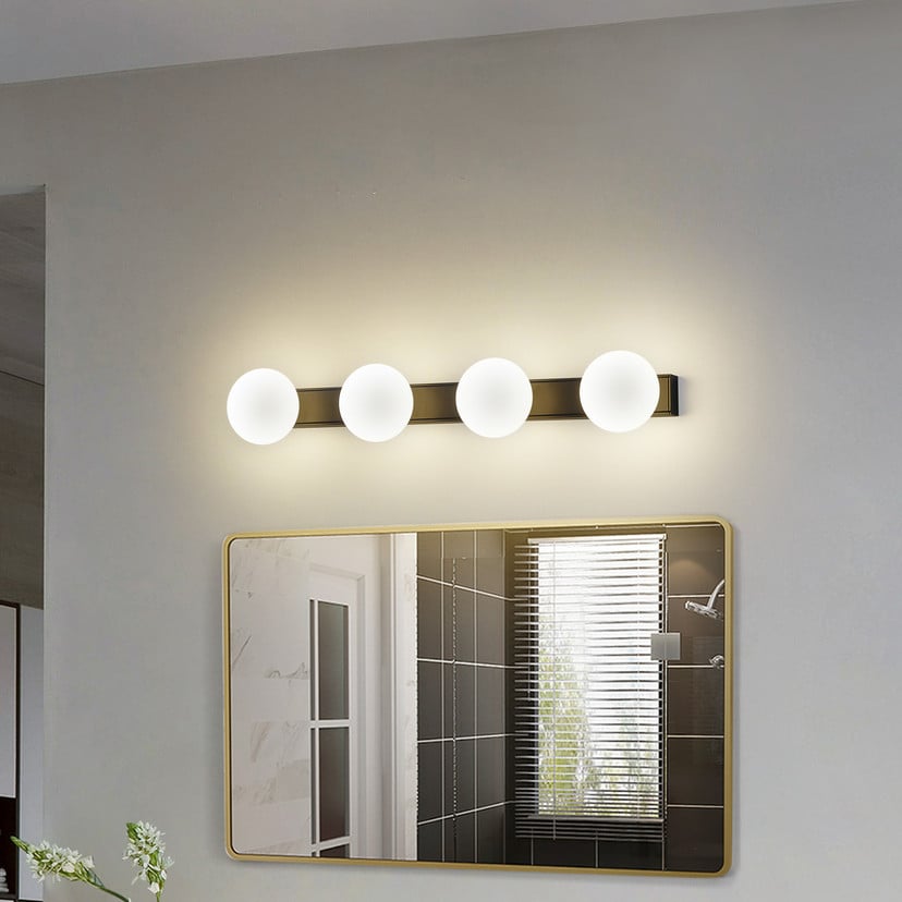 lampenwelt Lucande LED-Bad-Wandlampe Myrra schwarz Glas 60 cm IP44 Rabatte dieses Monats